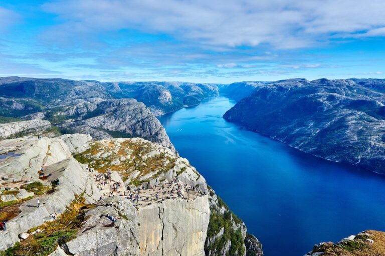 Paesi scandinavi: serve il 75% in più di energia elettrica per la neutralità climatica