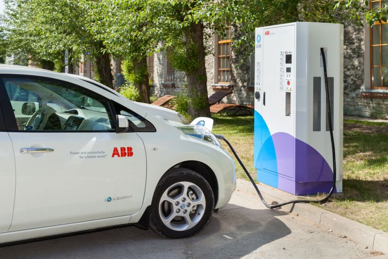 Ricarica di EV ABB investe 30 milioni in provincia di Arezzo