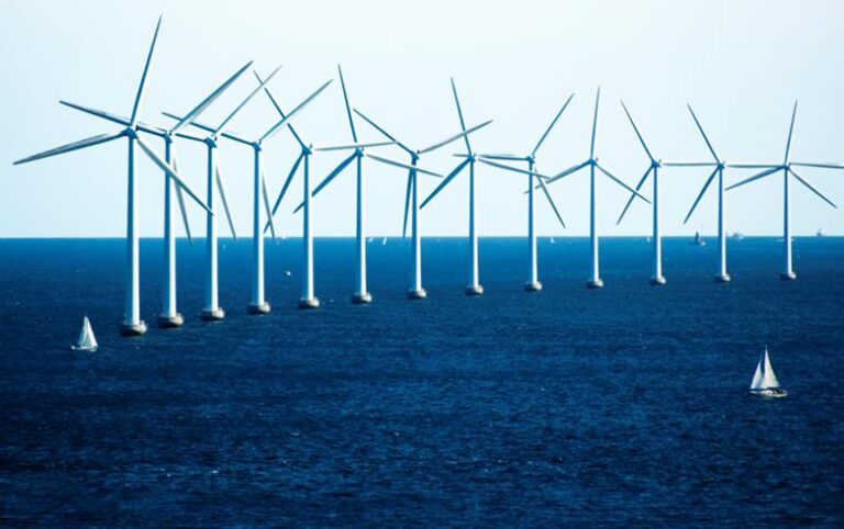 Assegnata con sorteggio la costruzione del più grande parco eolico offshore della Danimarca