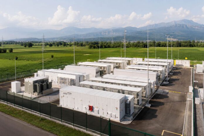 Sistemi BESS in Italia, il Mase autorizza nuovi impianti per 434 MW